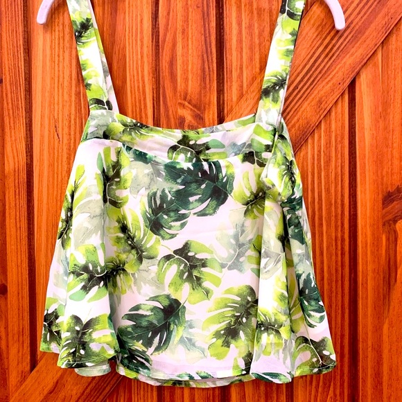 Buddy Love Tops - Athena Flowy Cropped Tank